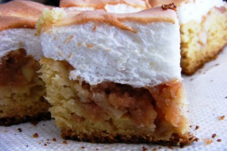 Prajitura cu crema si bezea